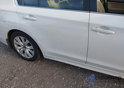 2017 Subaru Legacy 2.5I Premium z USA, uszkodzony, nr VIN 4S3BNAC6XH3050785